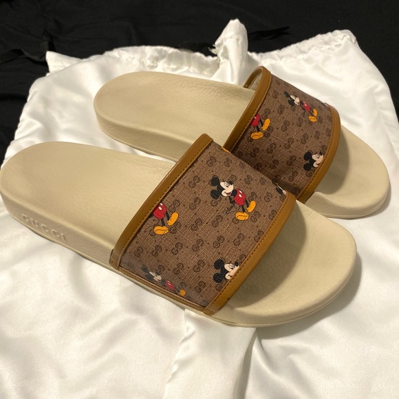 Gucci x Disney GG Mickey Slides - Picture 1 of 17